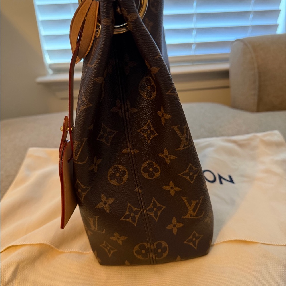 Louis Vuitton Graceful PM Hobo Bag in Monogram Canvas Beige-Excellent Condition! - Picture 6 of 16